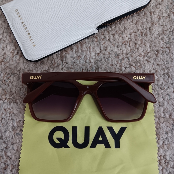 Quay "Level Up" Brown Square Sunglasses - Picture 9 of 15